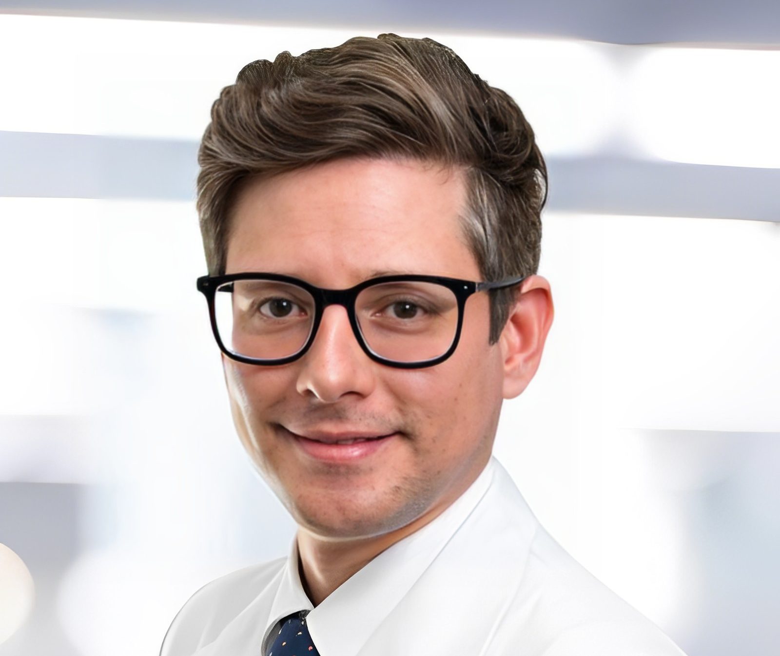 Andres Gomez: Venetoclax can be effectively reduced to 100 mg when combined with azoles in a first-line, phase 2 trial done under limited resources.