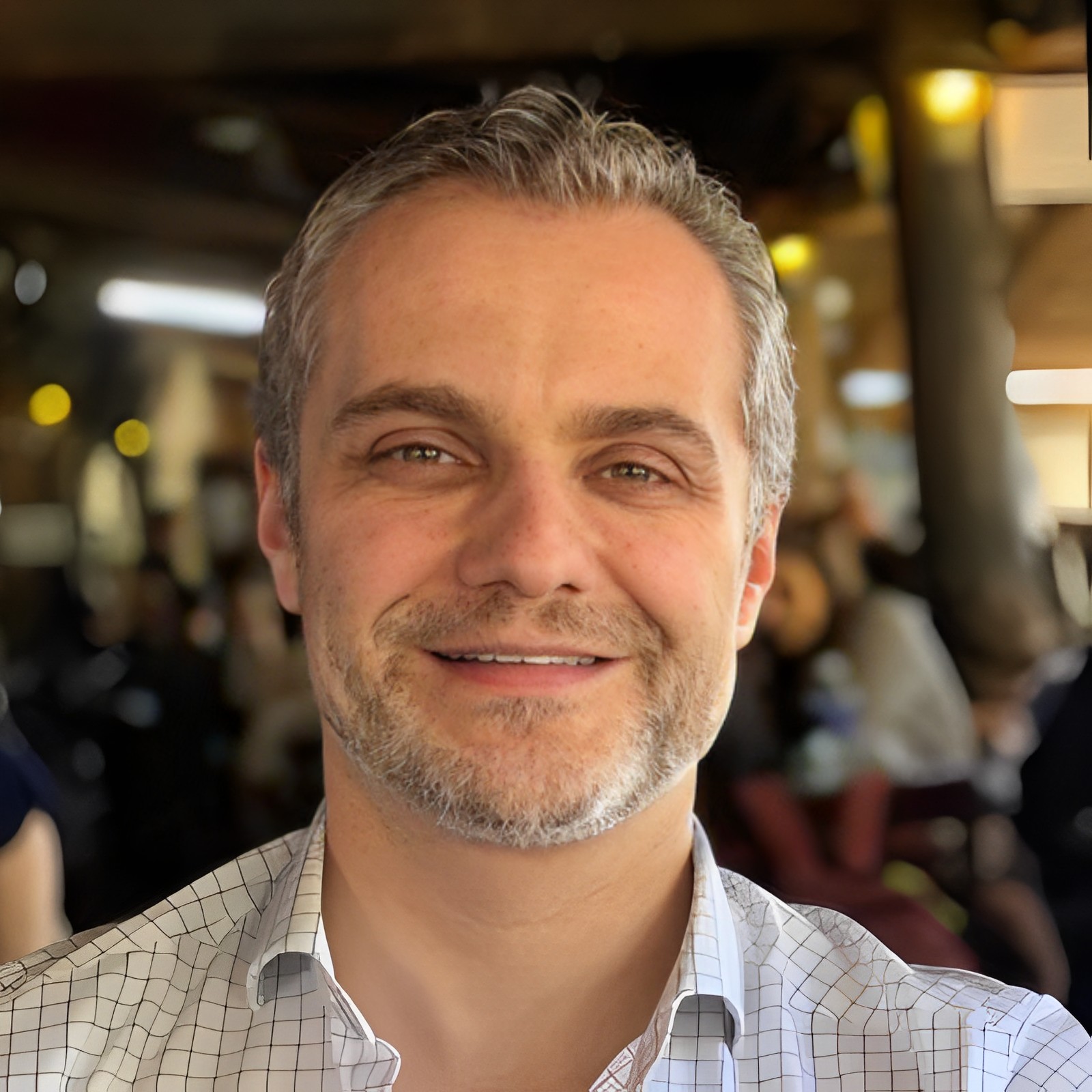 Gustavo Nader Marta: CDK inhibitors applied sequentially and after RT postoperative showed a low profile of acute toxicity and suit- able oncological outcomes.