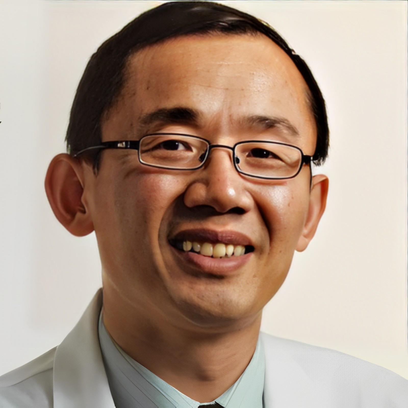 Zhonglin Hao: Proud to be a member of the Markey team with Dr. B. Mark Evers, announcing designation of Markey as a comprehensive cancer center by NCI.