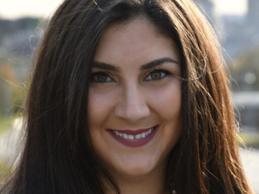 Alique Topalian