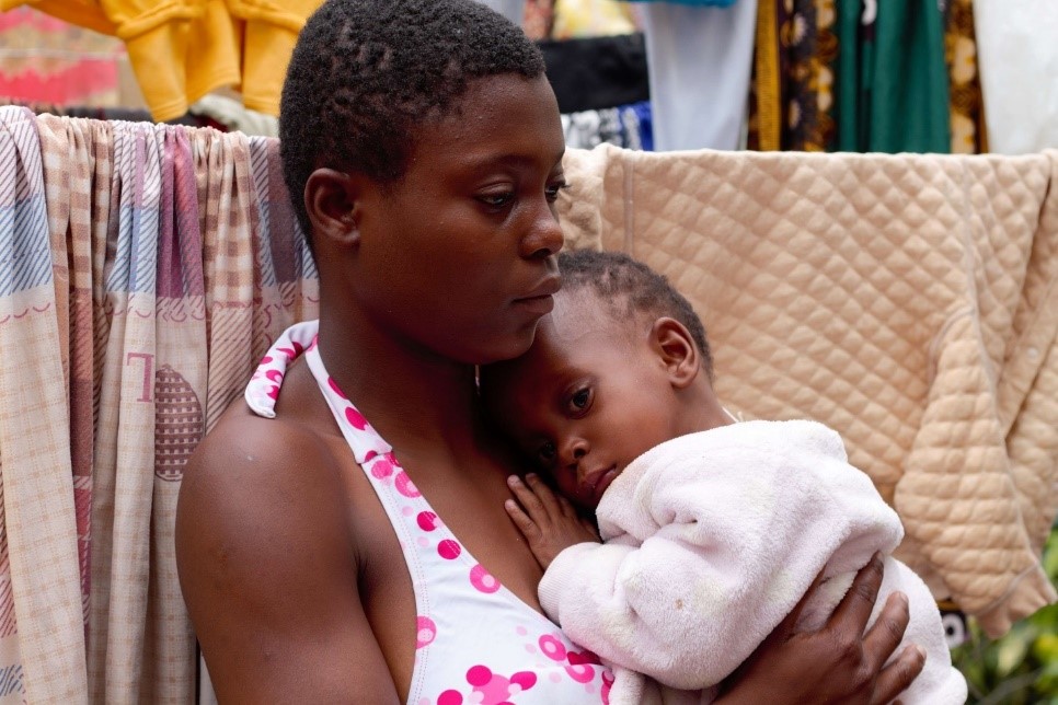 Meet Esther diagnosed with cancer and admitted to QECH in Malawi - CANCaRe Africa
