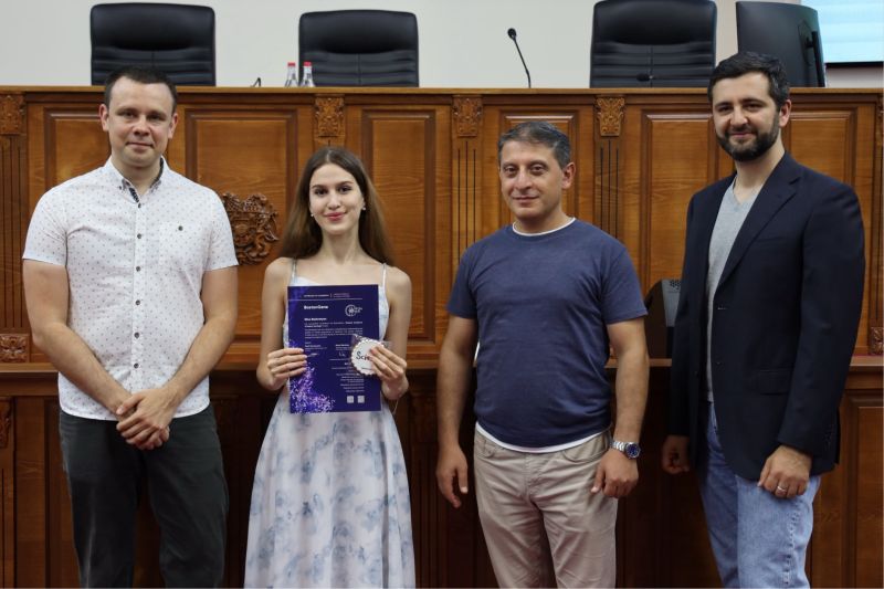 Elina Bashratyan