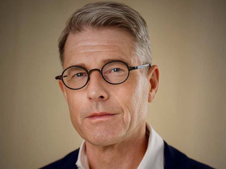 Jeremy Millar