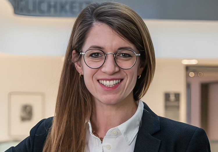 Ariel Dora Stern