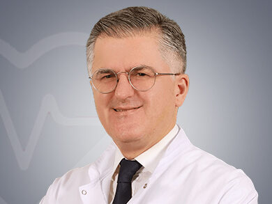 Enis Özyar