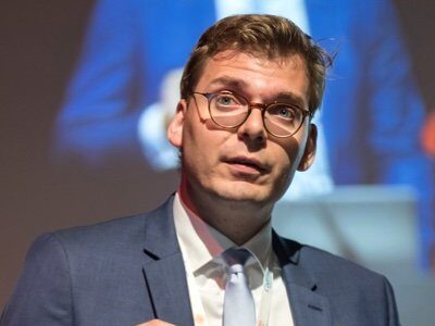 Philipp Karschnia