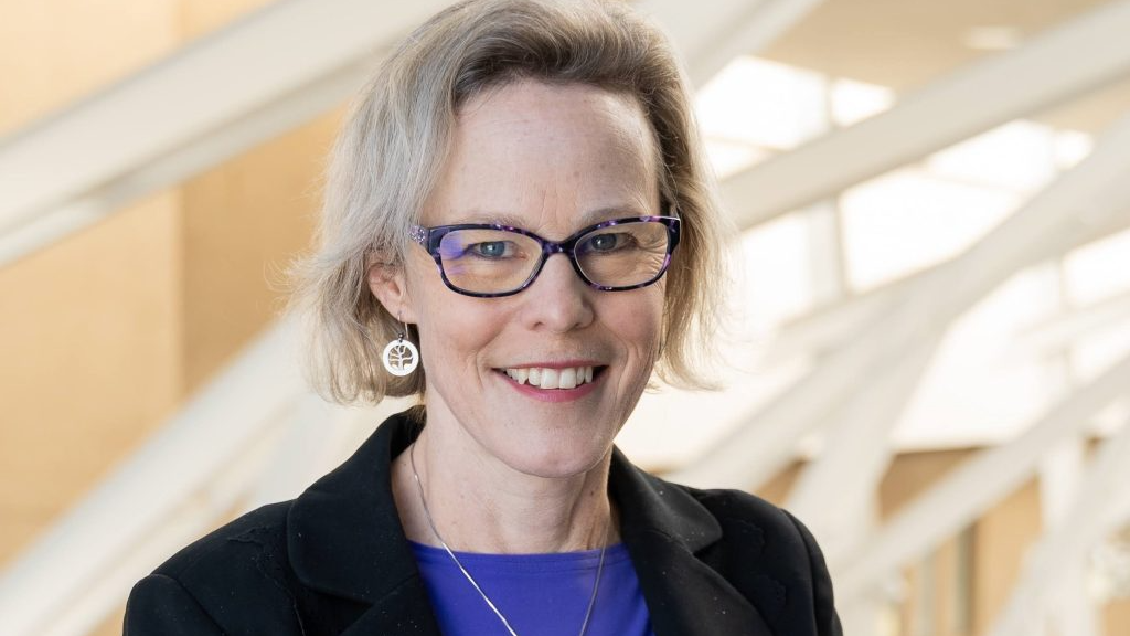 Linda Carlson