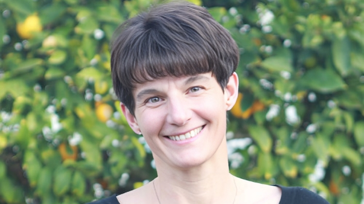 Stacey Tinianov