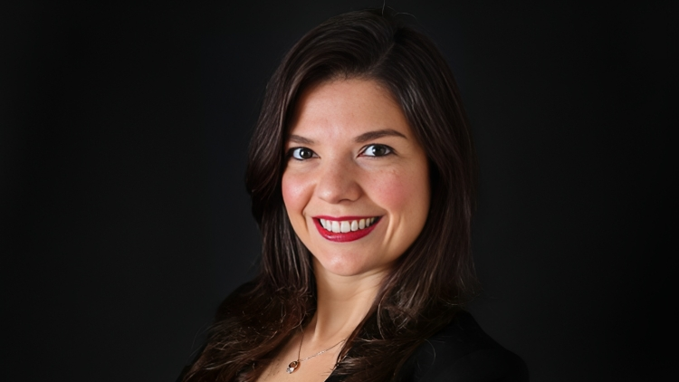Cynthia Cravo