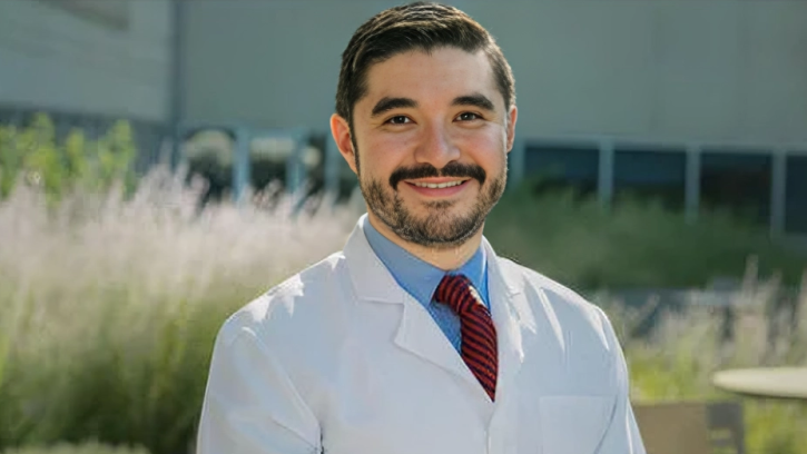 Arturo LoAIza-Bonilla