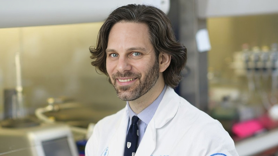 Christopher Klebanoff