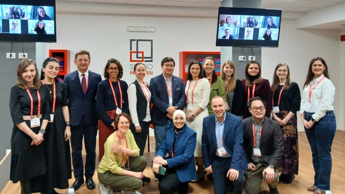 The ESO Ambassadors meeting - European School of Oncology