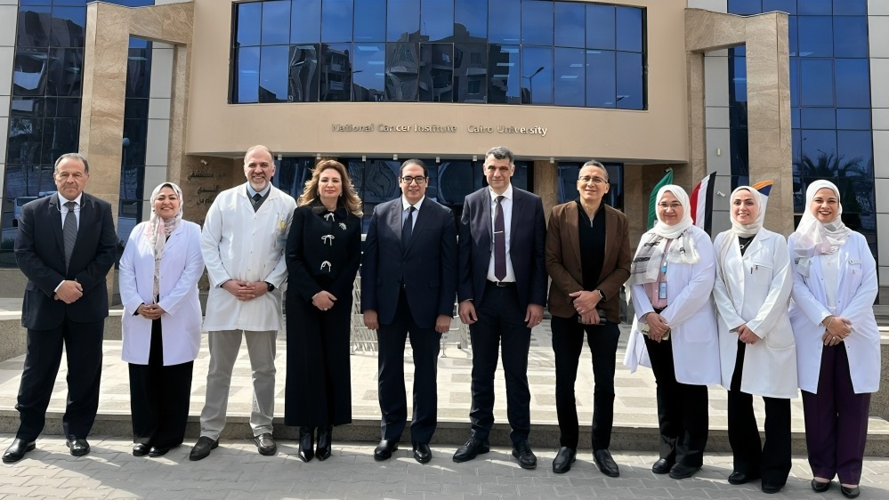 President of Cairo University visited the Breast Cancer Hospital (NCI - New Cairo)