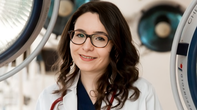 Anamaria Girbovan, Vincent Favaudon