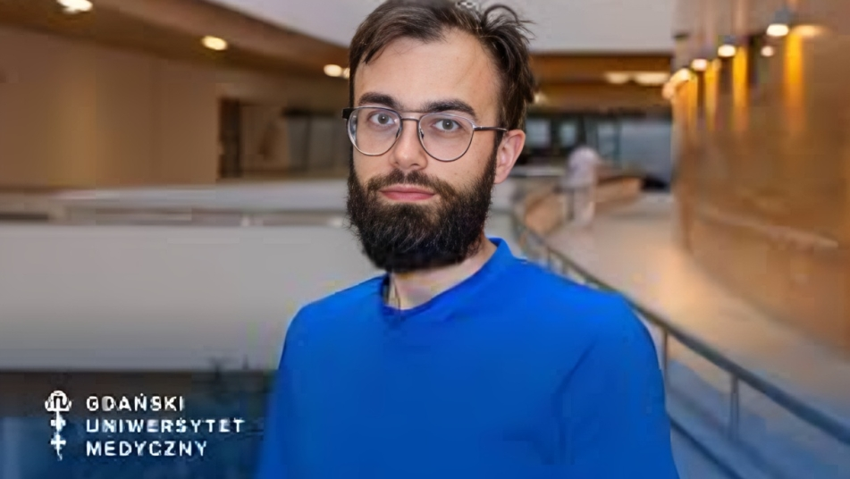 Bartek Tomasik