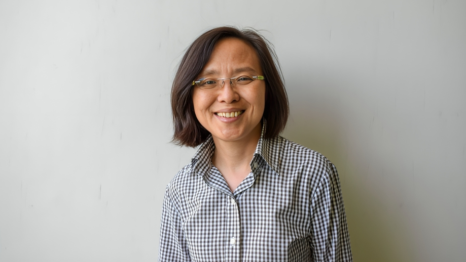 Loretta Lau