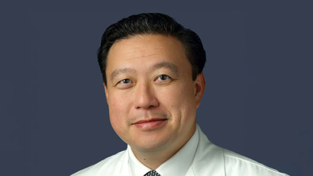 Stephen V Liu, Repotrectinib